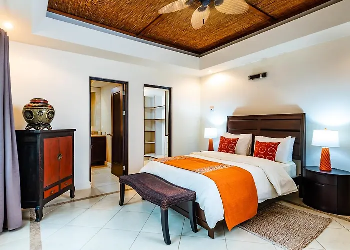 Apartamento Luxury 3br Appt, Center, 2 Min To Beach, Hi-speed Wifi *